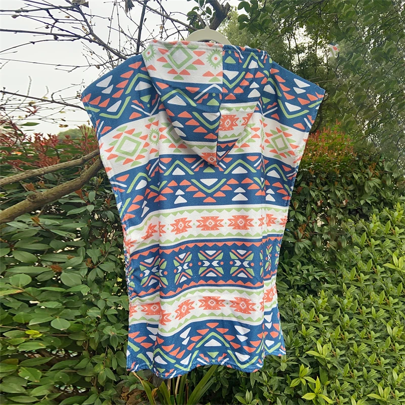 Promotion Custom ethnic style and gamepad  Prints  Kids Swimming Kids Hooded Towel Bath Robe Children Beach Surf  Poncho