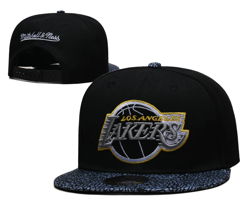 The latest hat of American basketball N-B-A league team is a unisex flat-sided baseball cap Custom Hat logo
