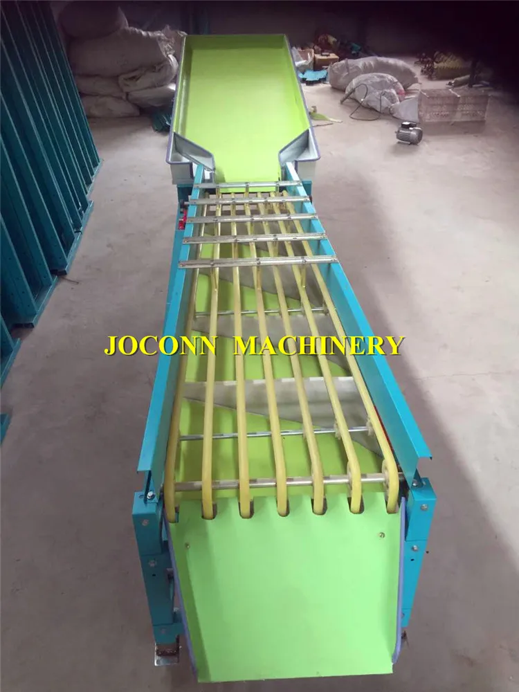 high quality Passion fruit grader / 20mm euphoria longan sellecting classifying machine/ 6 grades lychee soring grading machine
