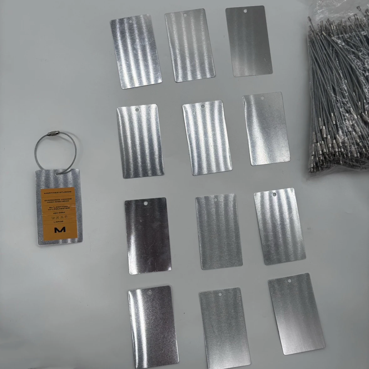 Custom Engraved LOGO Aluminium Hang tag for Clothing Metal Hangtag Clothes Label