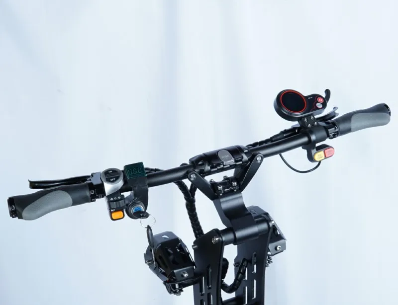 13 inch fast e scooter adults  72v 8000w dual motor escooter with seat powerful adult long range 100kmh electric scooter