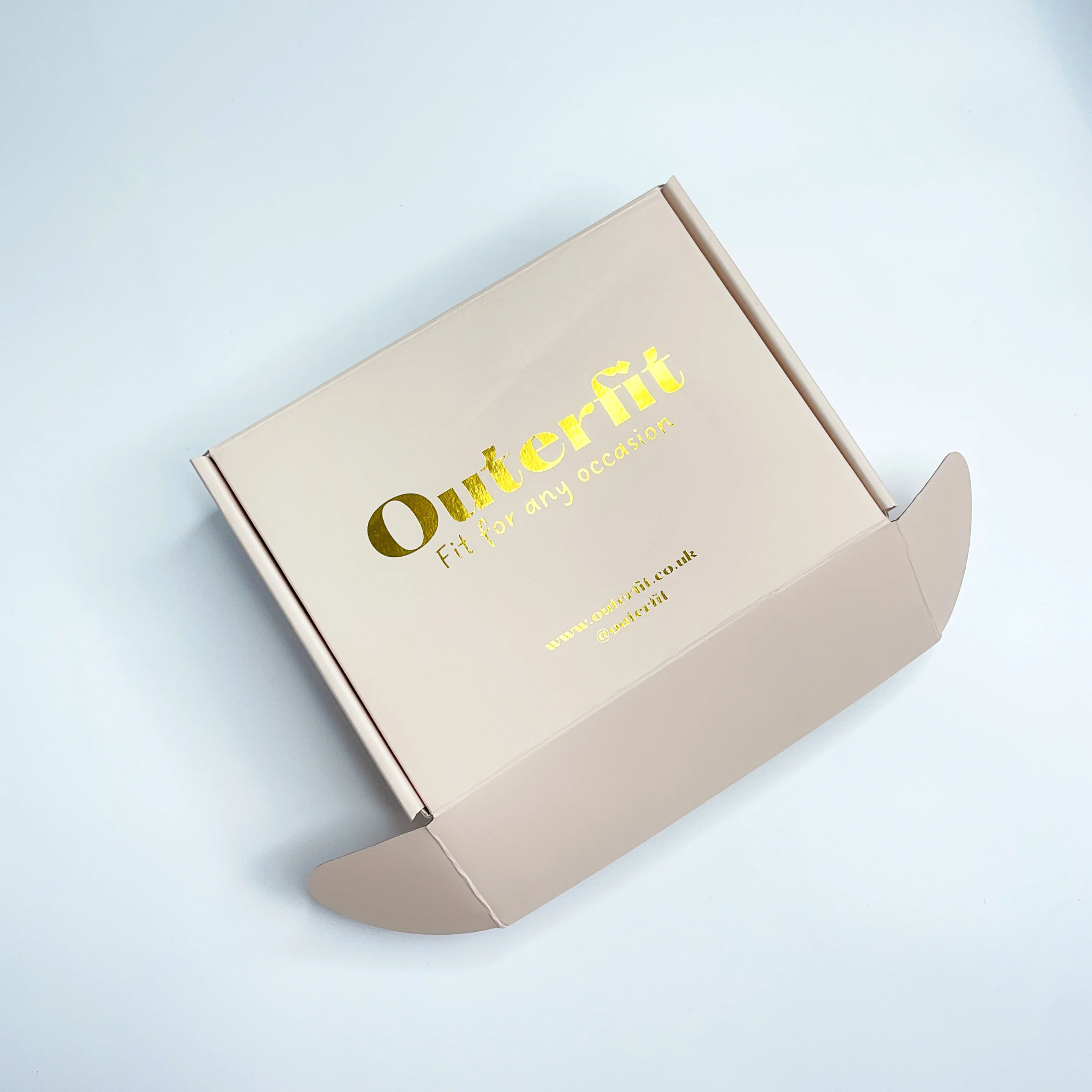 Custom Logo Low Moq Eco Friendly Colored Carton Shipping Box Printing Pink Packaging Custom Gift Box Corrugated Mailer Box