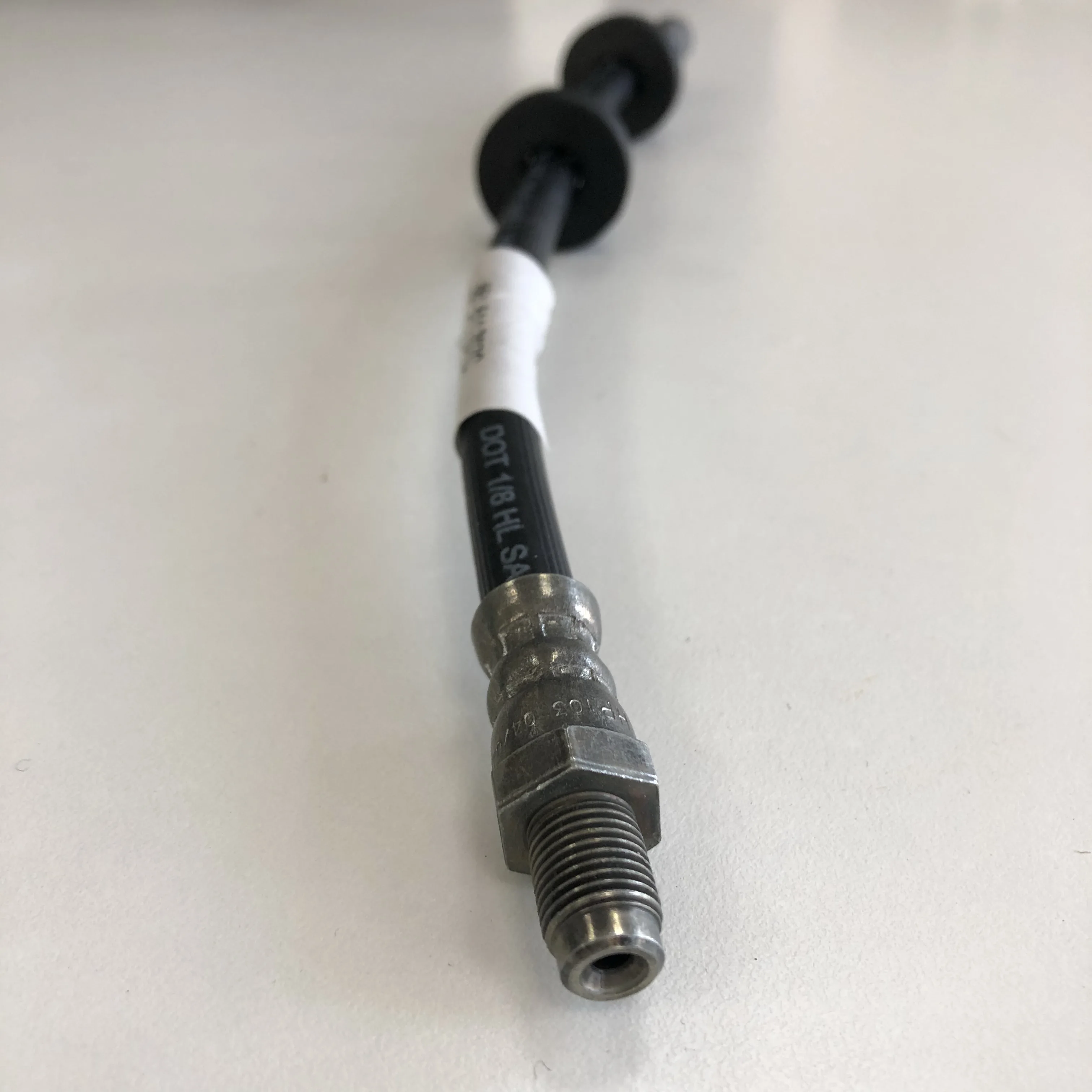 OE861611707C BRAKE HOSE SAE J1401 DOT 1/8 HL FRONT LEFT