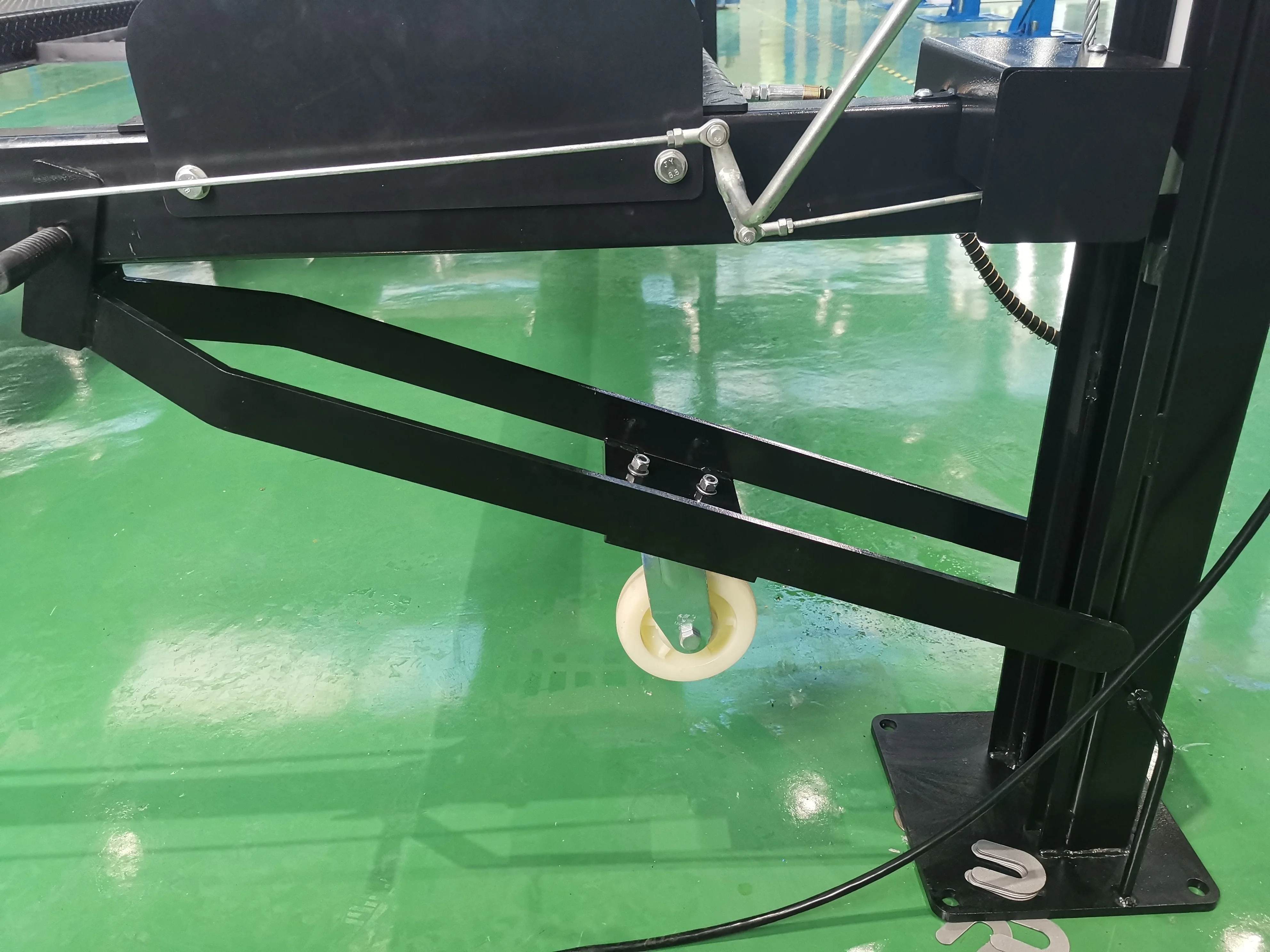 431XL size two car stop moveable four post car parking lift