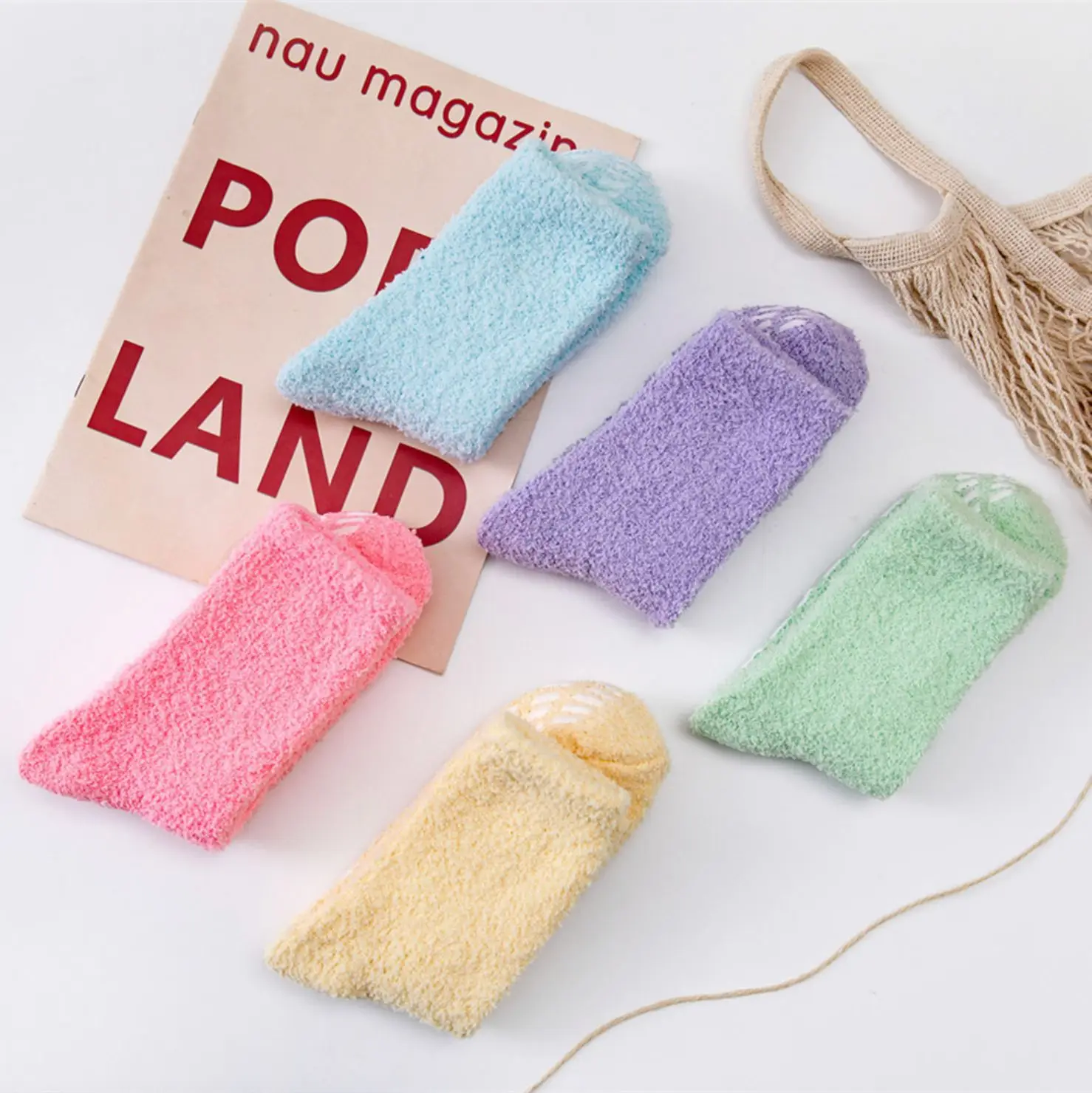 Women Yoga Pilates Soft Warm Cozy Fuzzy Socks Anti Slip Athletic Plush Slipper Grip Socks