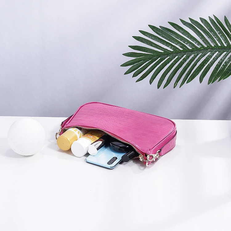 Factory Price Pu Leather cartera de mujer Ladies Shoulder Bags  Simple Casual Half Moon Women Leather Purse