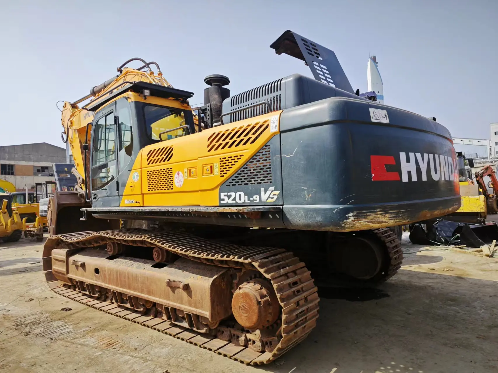 Hyundai R520L-9V5 Used/second-hand Hyundai R520 tracked Excavator Provided SECOND Hand EXCAVATOR Korea Engineering Construction