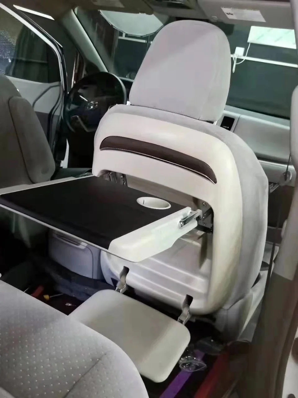 Factory  Power  car Interior parts Auto seat black table  for  LUXURY VIP \electric seat