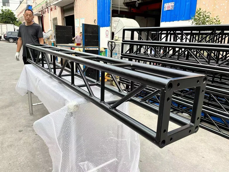 Aluminum Square and Triangle Bolt Stage Display Truss for Concert for Enhancing Stage Lighting Effects