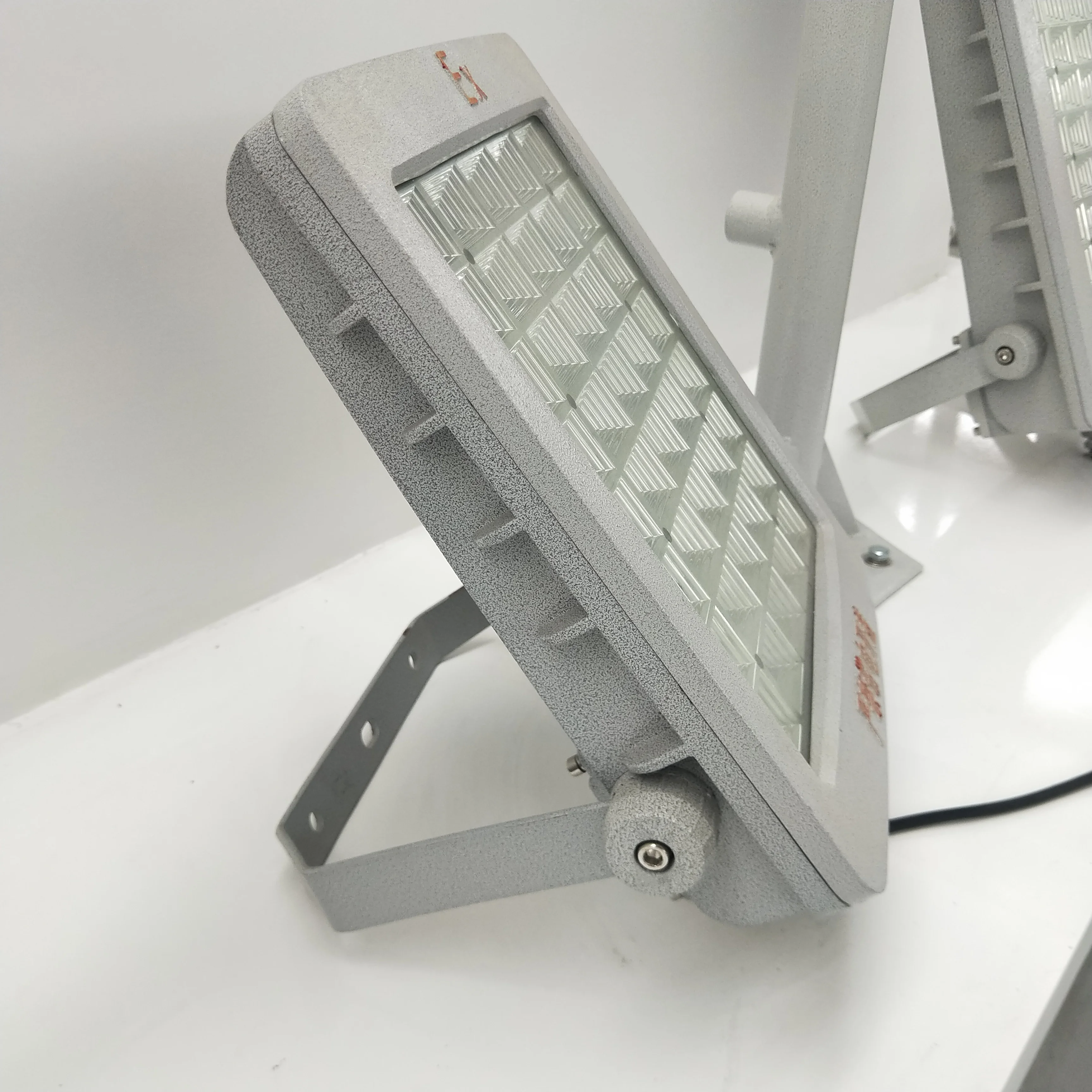 IP66 explosion-proof LED floodlight aluminium alloy IIC 30W-240W lamps industrial ATEX approved high end lighting