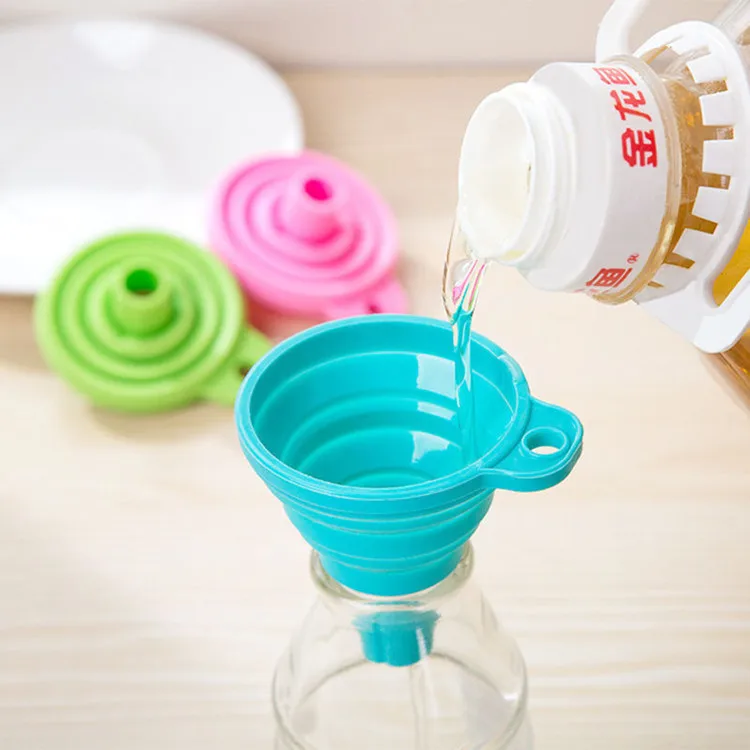 Flexible Silicone Collapsible Funnel  Foldable Kitchen Funnel  for Liquid Powder Transfer