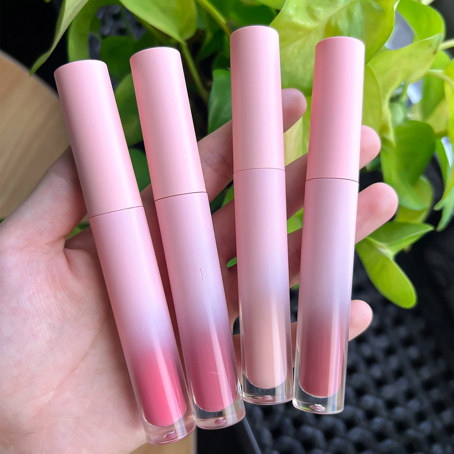 High Quality Private Label Cruelty Free Lip Stick Wow Waterproof Pink Tube Matte Lipstick Moisturizing Lip Plumper Lipgloss
