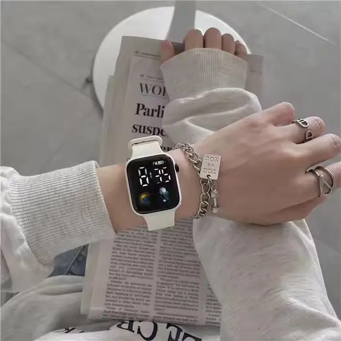 Wholesale Cheap Square LED Electronic Watch Led Digital Watch Fashion Heart Sports Children Student Watch For Men Women Gift Box