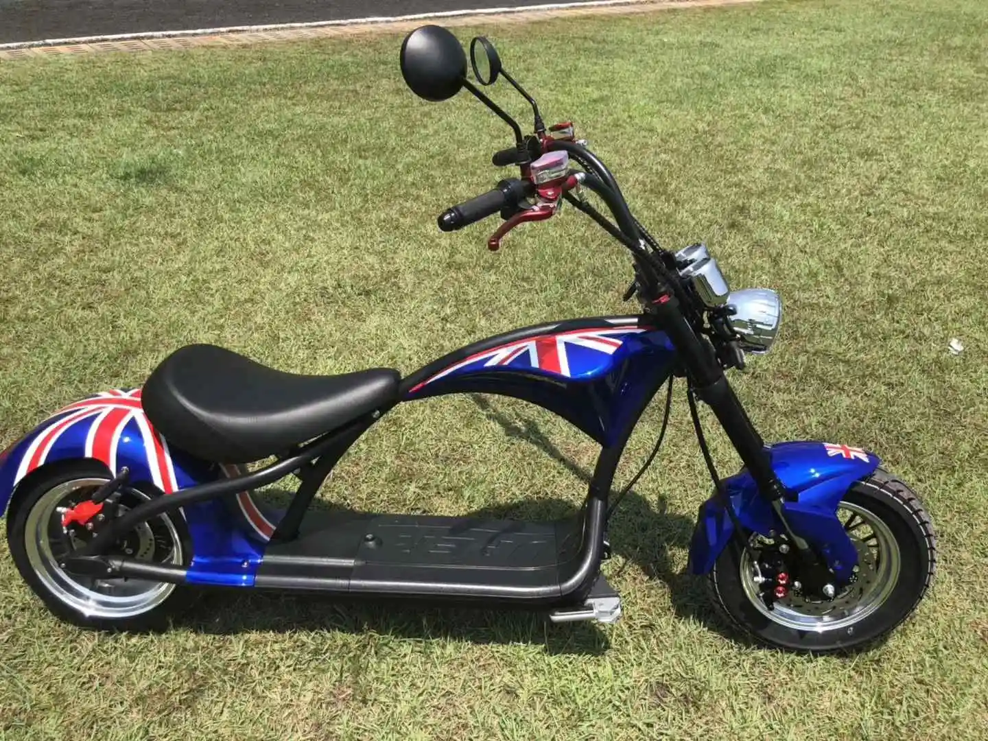 Retail Online Sale New Classic Electro Electronic Scooter Chopper Electric 1500W 60V 12AH