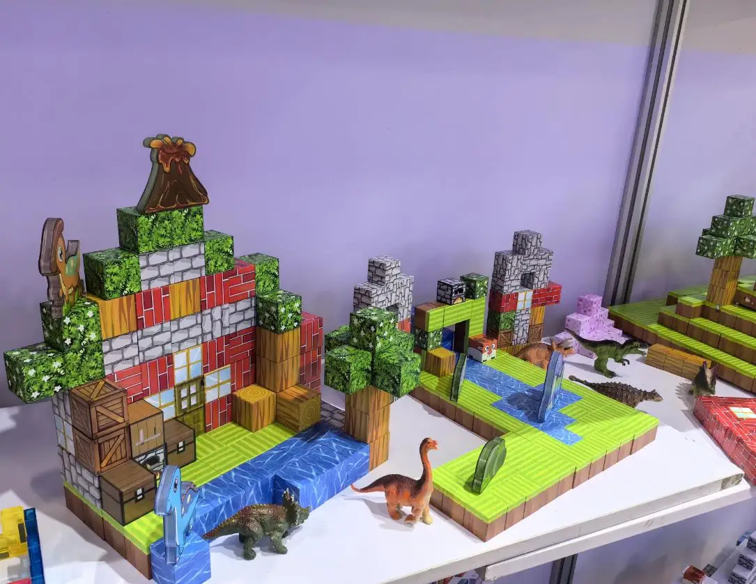 Educational Decompression Snow House My World DIY Cube 3D Puzzle Magnetic Toy Blocks For Children