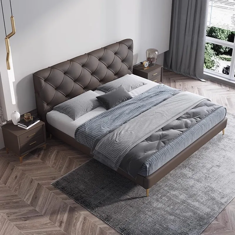 Factory outlet Luxury Chesterfield leather bed Up-holstered wood frame Bed High quality gold metal feet tufted King queen Bed