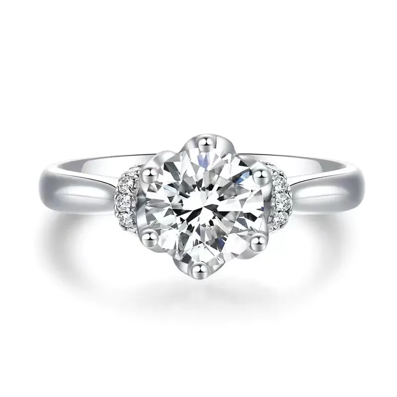 Женское Ювелирное кольцо с бриллиантами, 18 карата