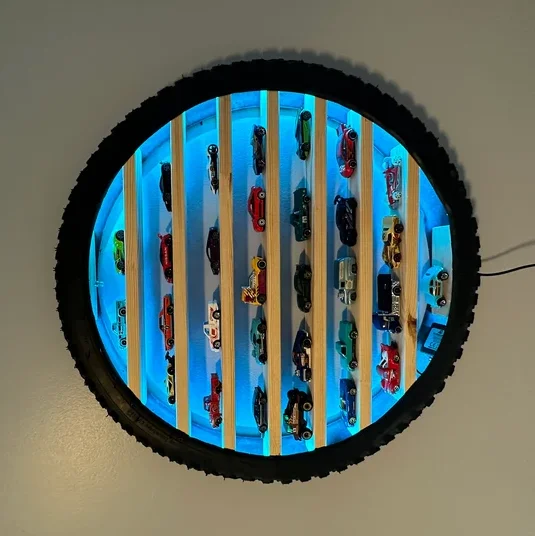 Unique Wall Art Floating Hot Wheels Display Tire Shelf Toy Car Garage Toy Car Organizer For Toy Car Storage