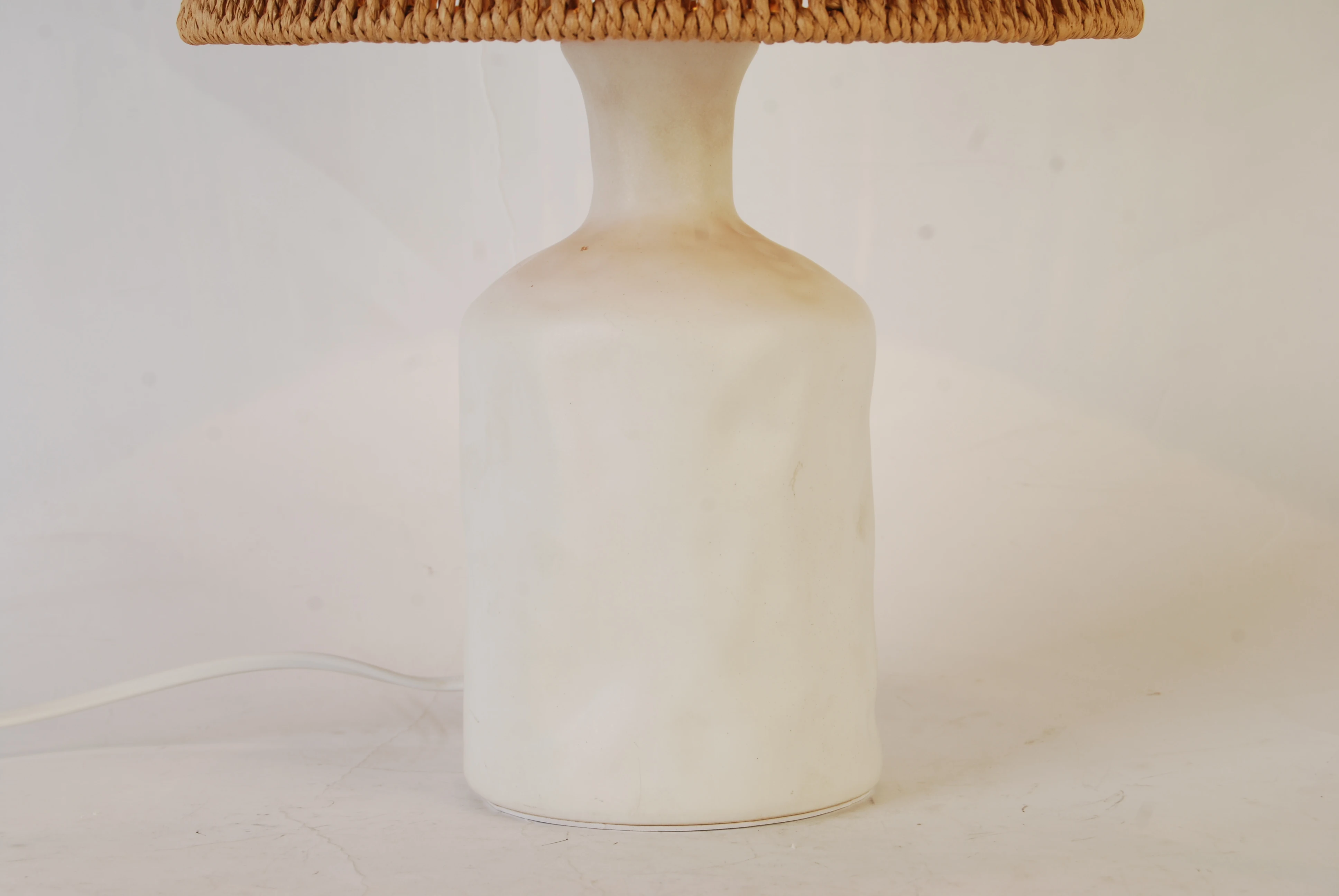 Bed Room Reading Lamp Cool white and Rattan shade Lamp Office Lighting