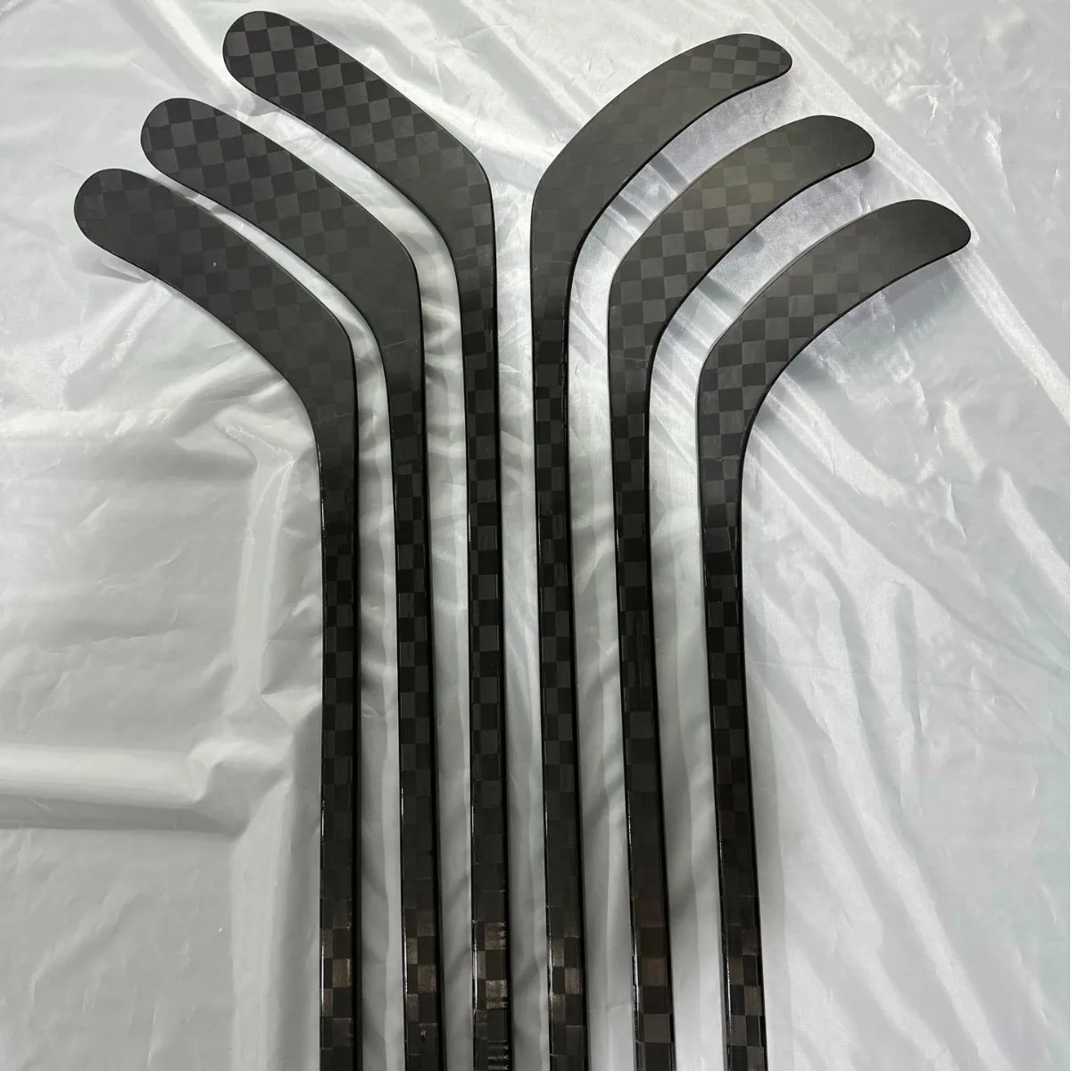 Orbia Sport Wholesale Ice Hockey Sticks Custom Logo 100% Carbon Fiber Sports Equipment Durable Blade Hockey Sticks