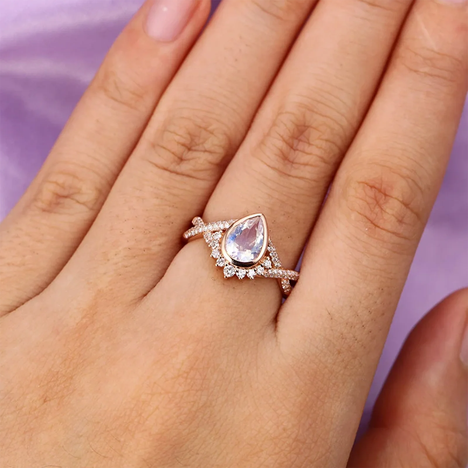 Vintage Moissanite Engagement Ring Set Pear Shaped Rose Gold Wedding Twisted Diamond VVS1 GRA Mossanite Bridal Promise Ring