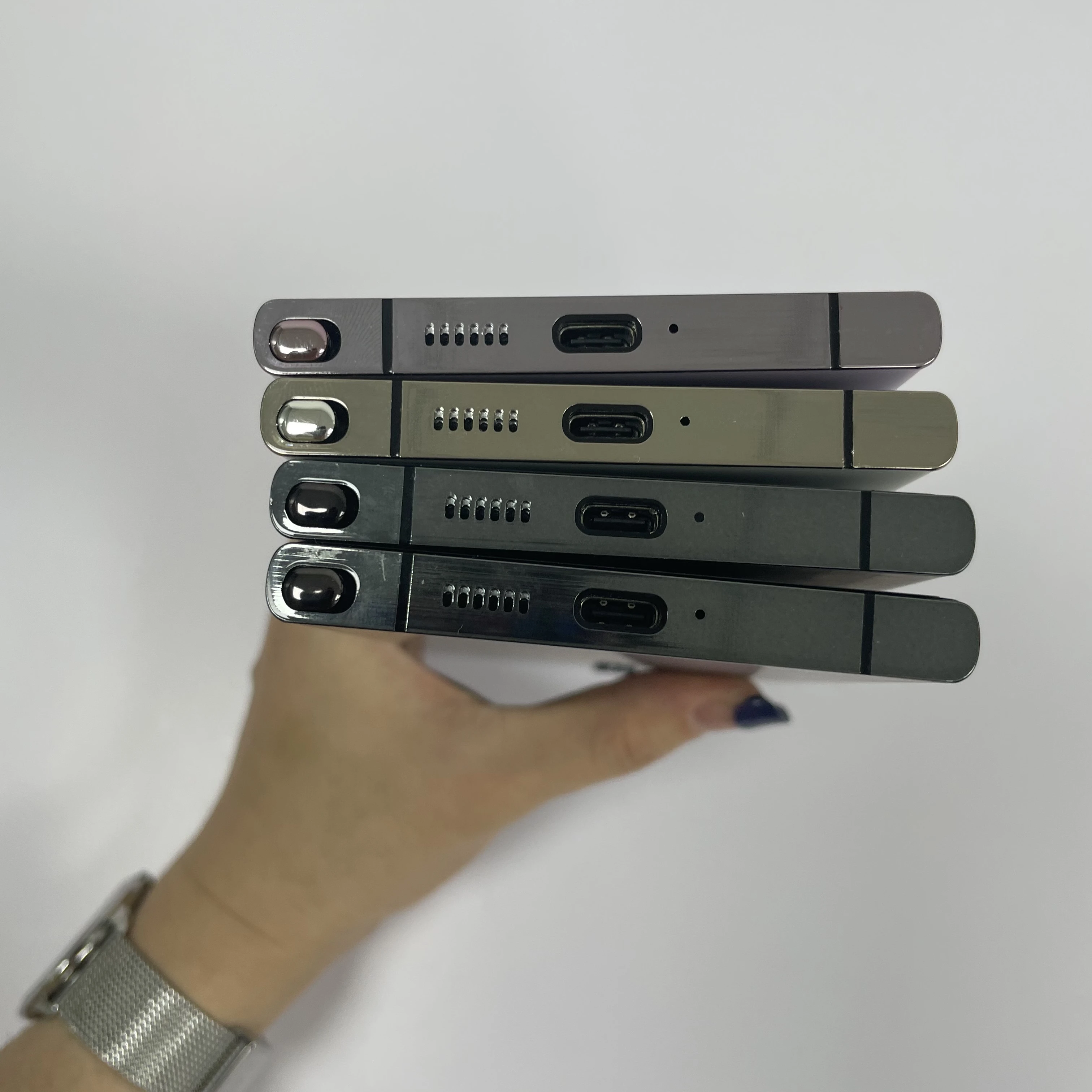 New Invention 2024 Latest S24 Ultra 5G AI Mobile Phone 7 3Inch AMOLED Big Screen High Quality Smartphone