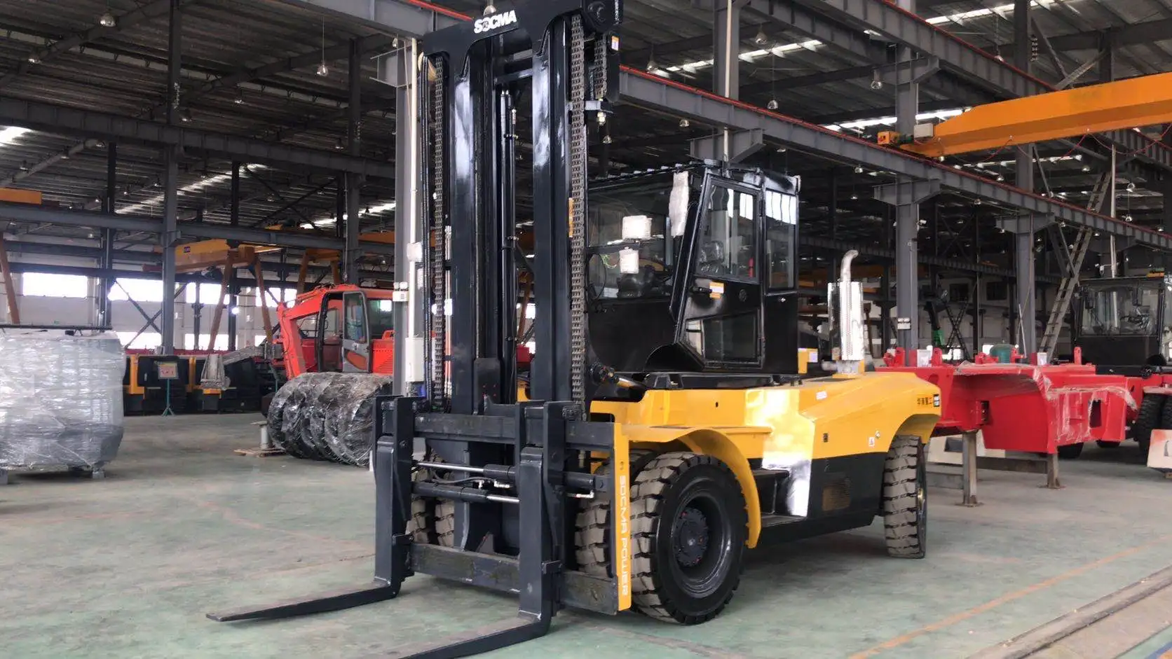 China Made Heavy Forklift Diesel Forklift 12 tons