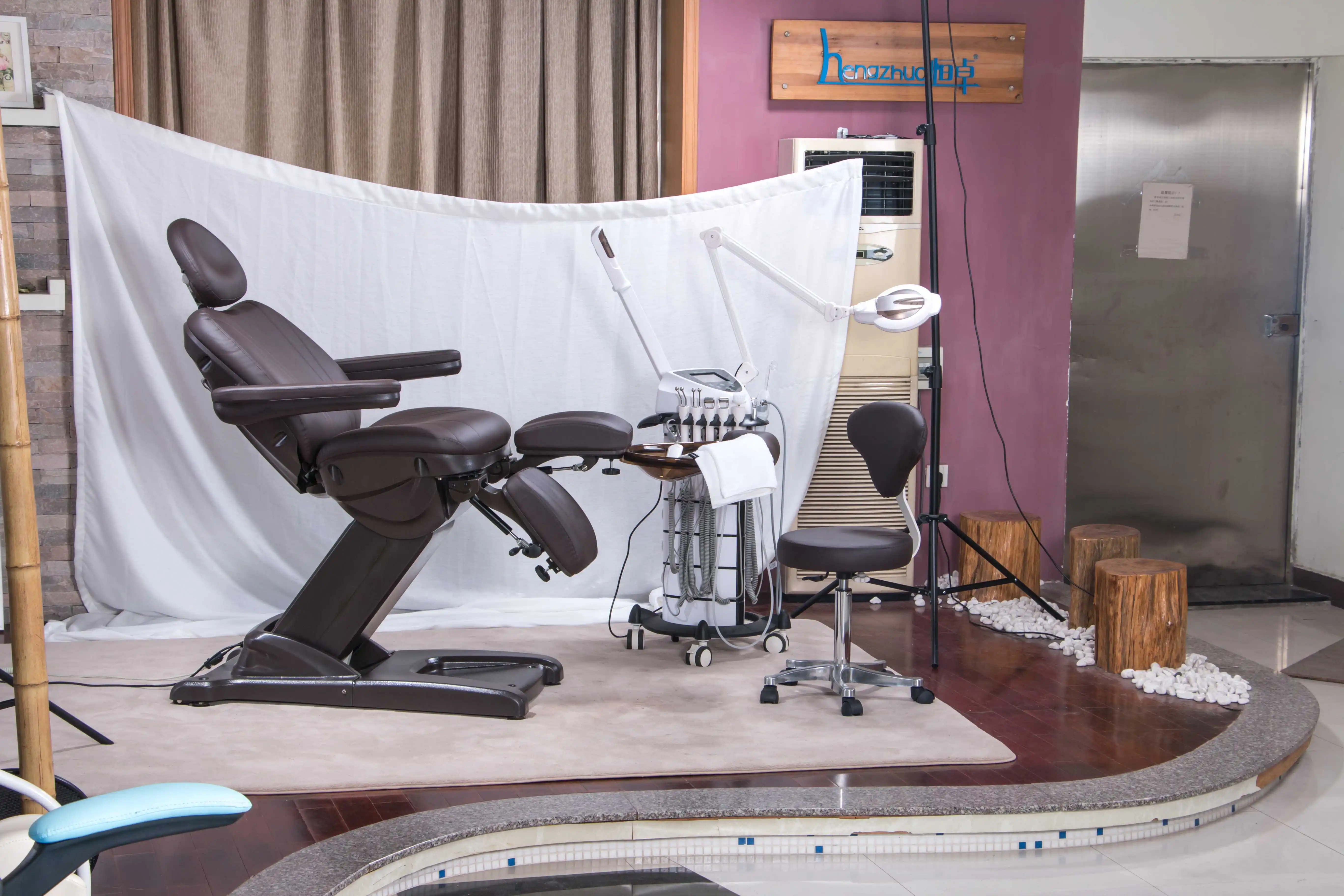 Montclair Royal Blue Wooden Folding Lightweight Portable Massage Table Couch Massage Bed