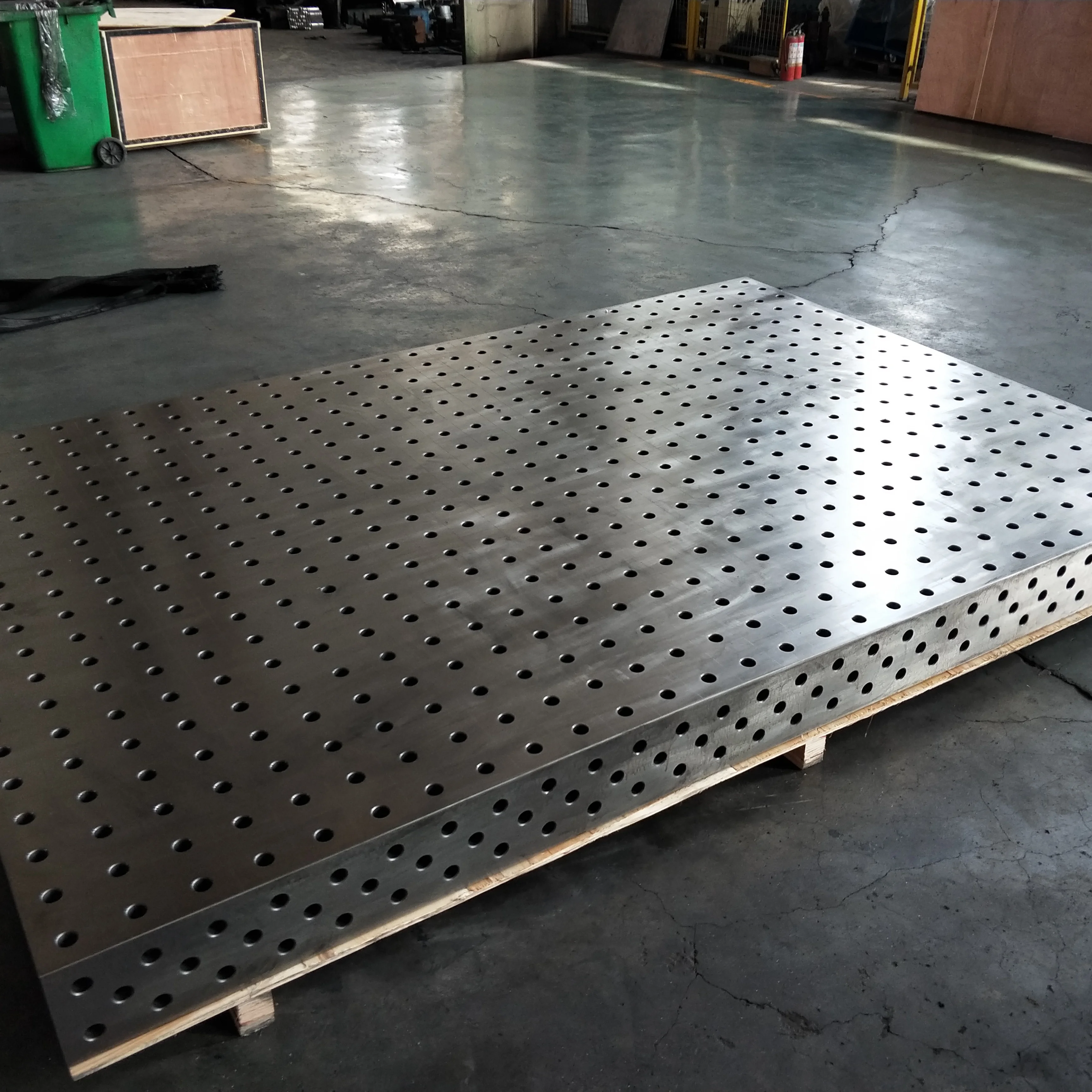 China 3d Welding With Jigs Robot Clamping Tools And Fixture For Cast Iron Working Table