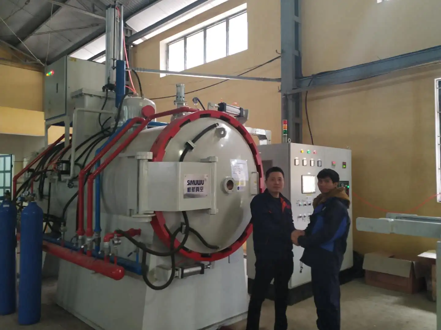 100Cr6 vacuum oil quenching hardening heat treatment furnace 8812