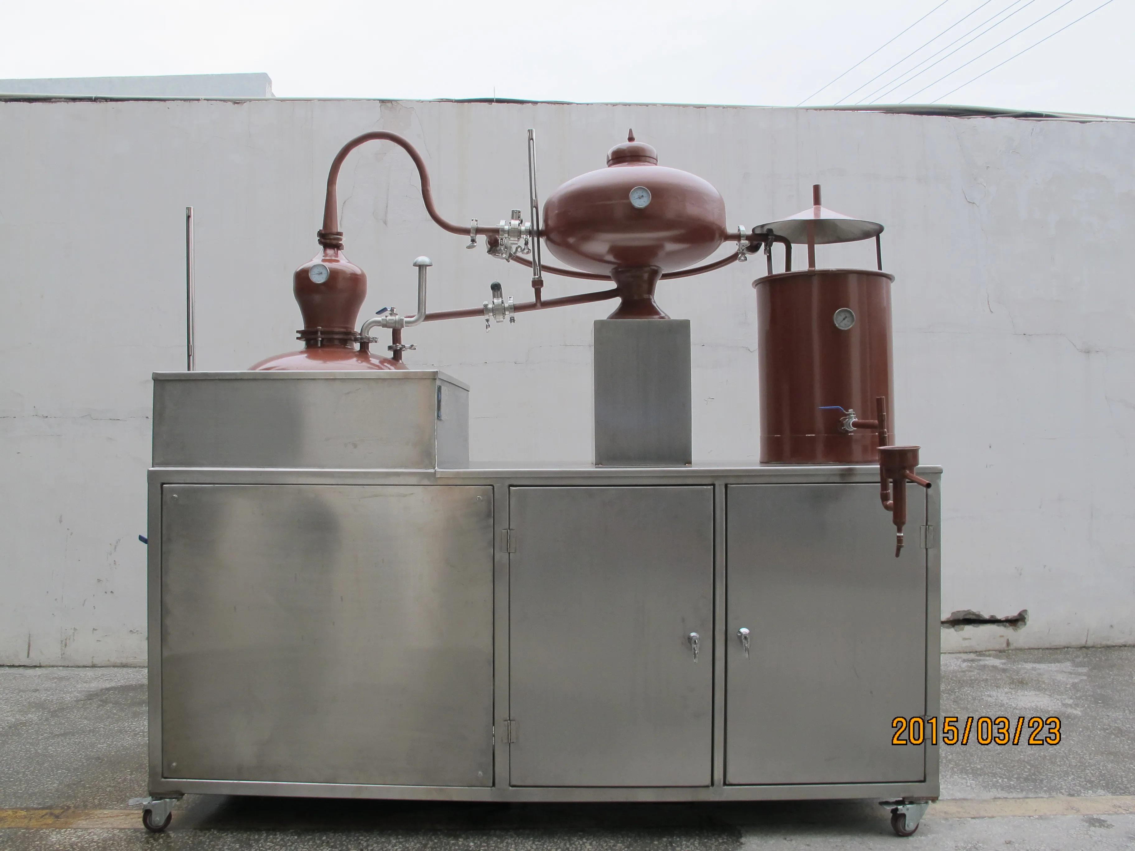 Charentais cognac  copper pot still 1000L 2000L  charente distilling machine   brandy distiller
