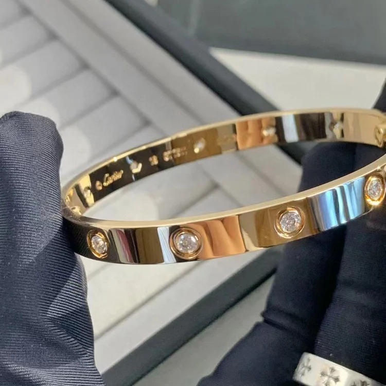 Carti Love Couple Screw Popular Luxury Designer Famous Brand Gold Plated Titanium 316L Stainless Steel Zircon Bangle Bracelet