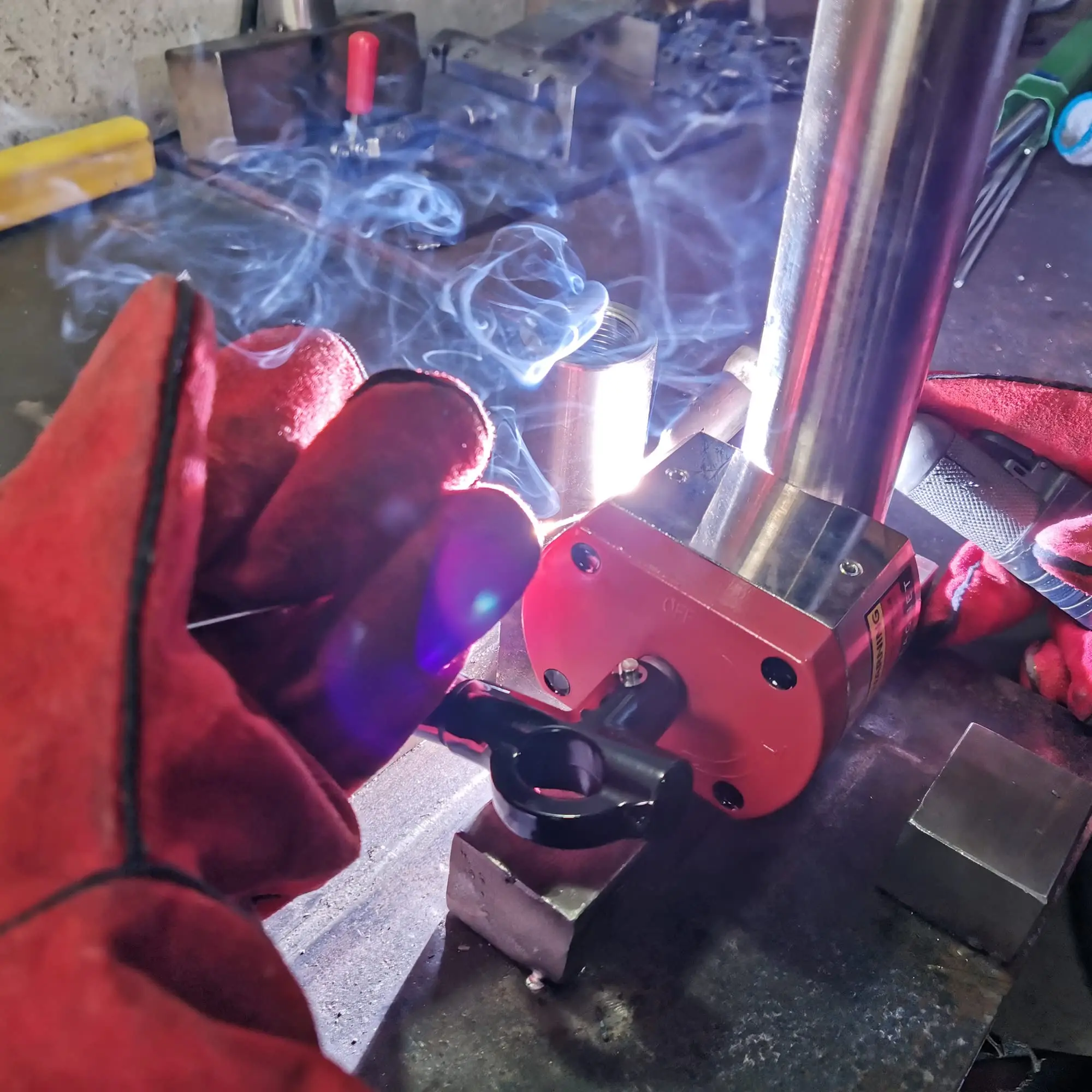 700LBS Switch Magnet  On/Off  Magnetic Base Holder Welding Magnet