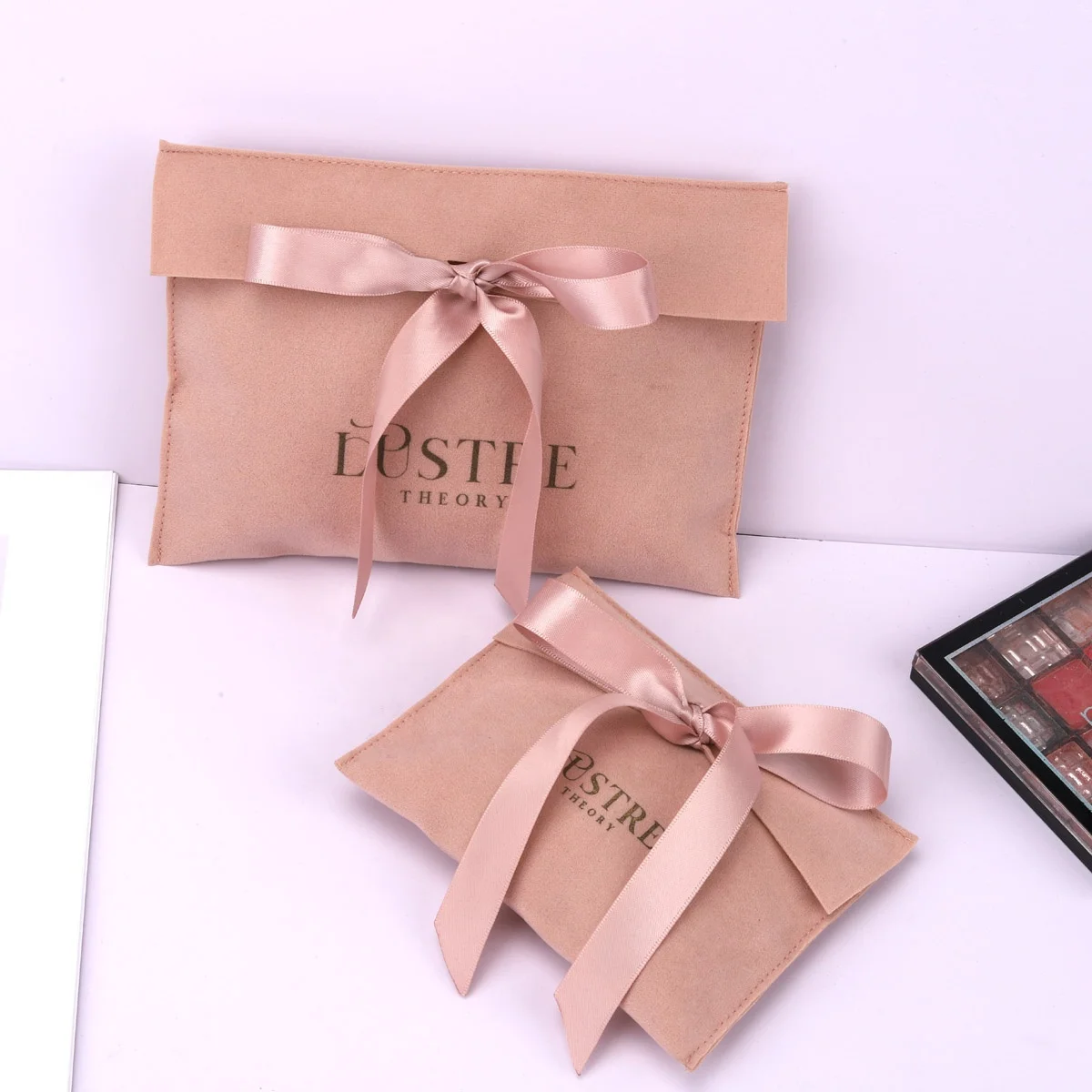 Custom Logo Printed Luxury Faux Velvet Envelope Pouch For Jewelry Flap Envelope Velvet Velvet Bag