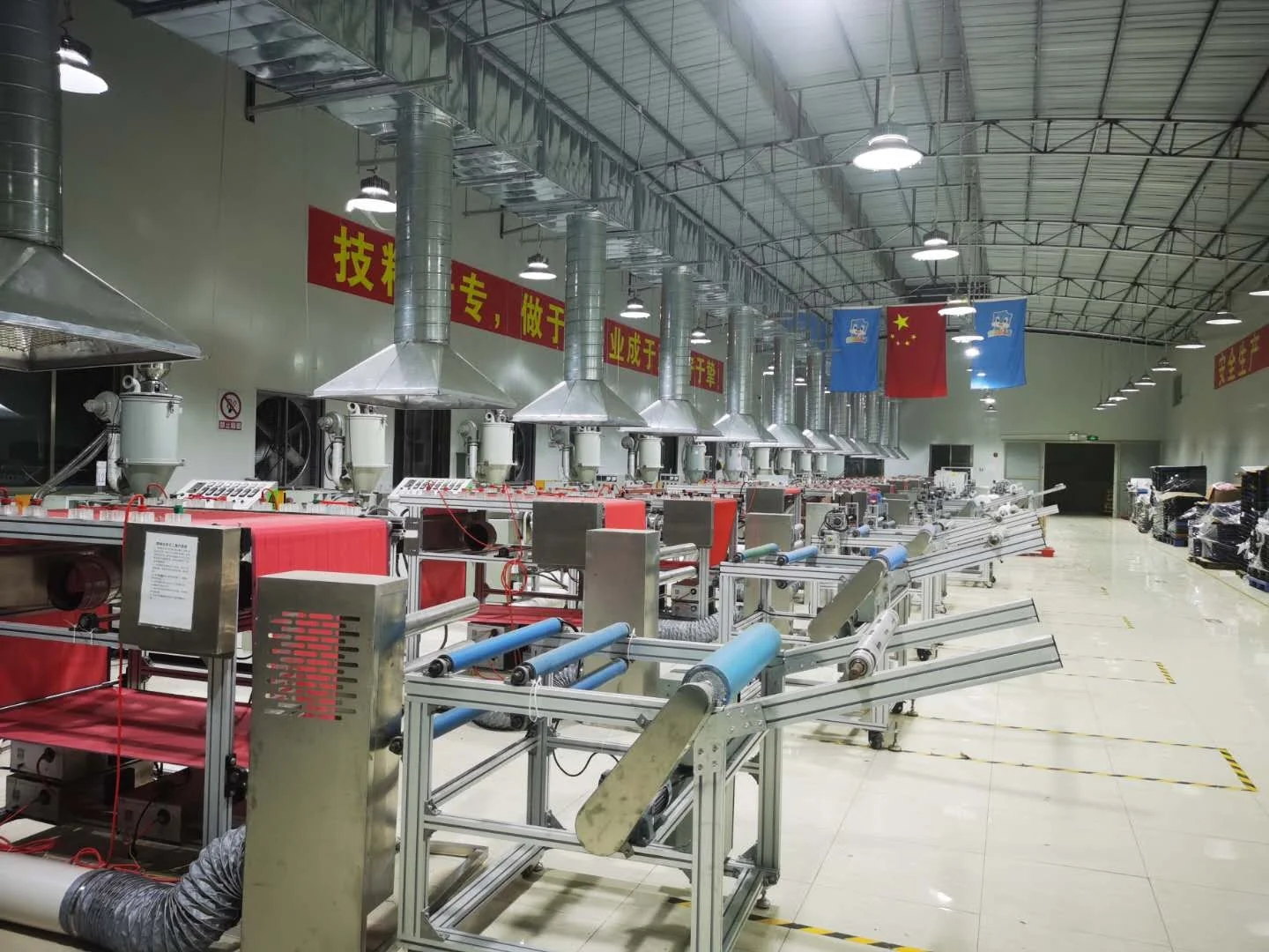 Excellent quality Meltblown nonwoven fabric maker machine