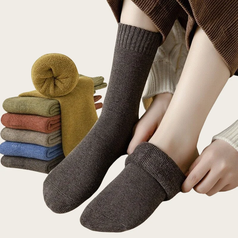 Wholesale Winter Solid Warm Cozy Custom Thermal Fluffy Thick Full Terry Unisex Fuzzy Socks For House
