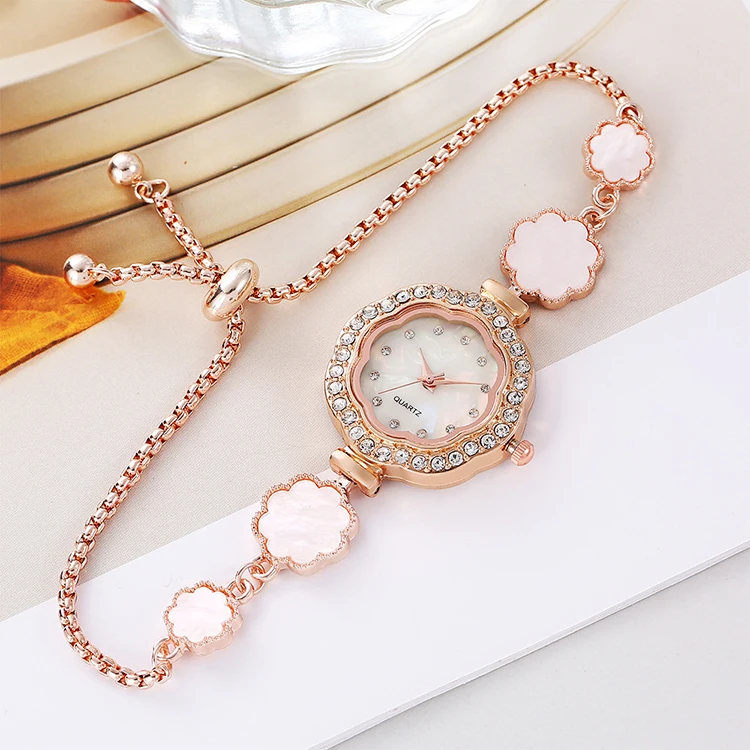 Fashion Temperament Adjustable Watch Gift Floral Shell Lady Watch Exquisite Full Diamond Luxury Bracelet Watch