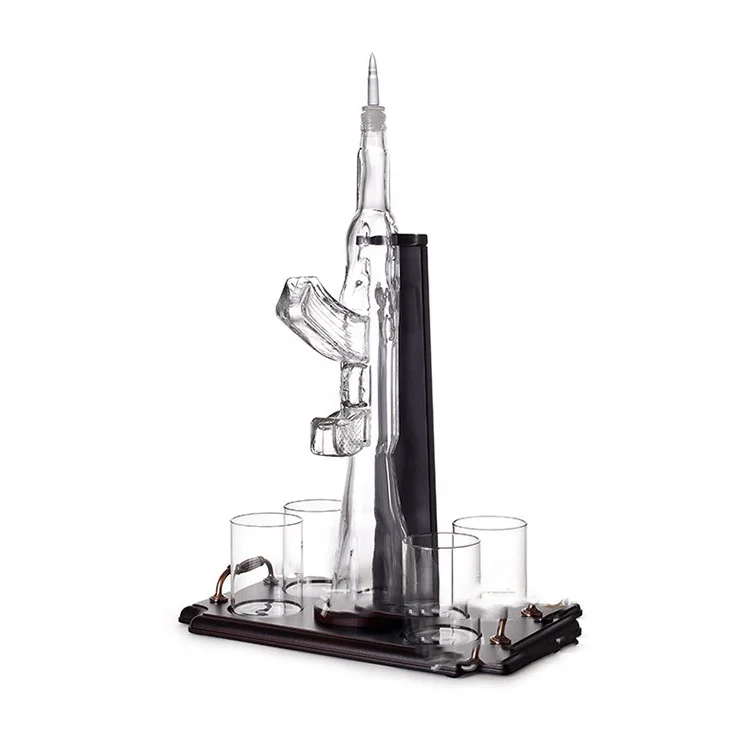 Top consumable products Handmade glass bottle 250ml gun shape vodka bottle 2021 whiskey pistol decanter set