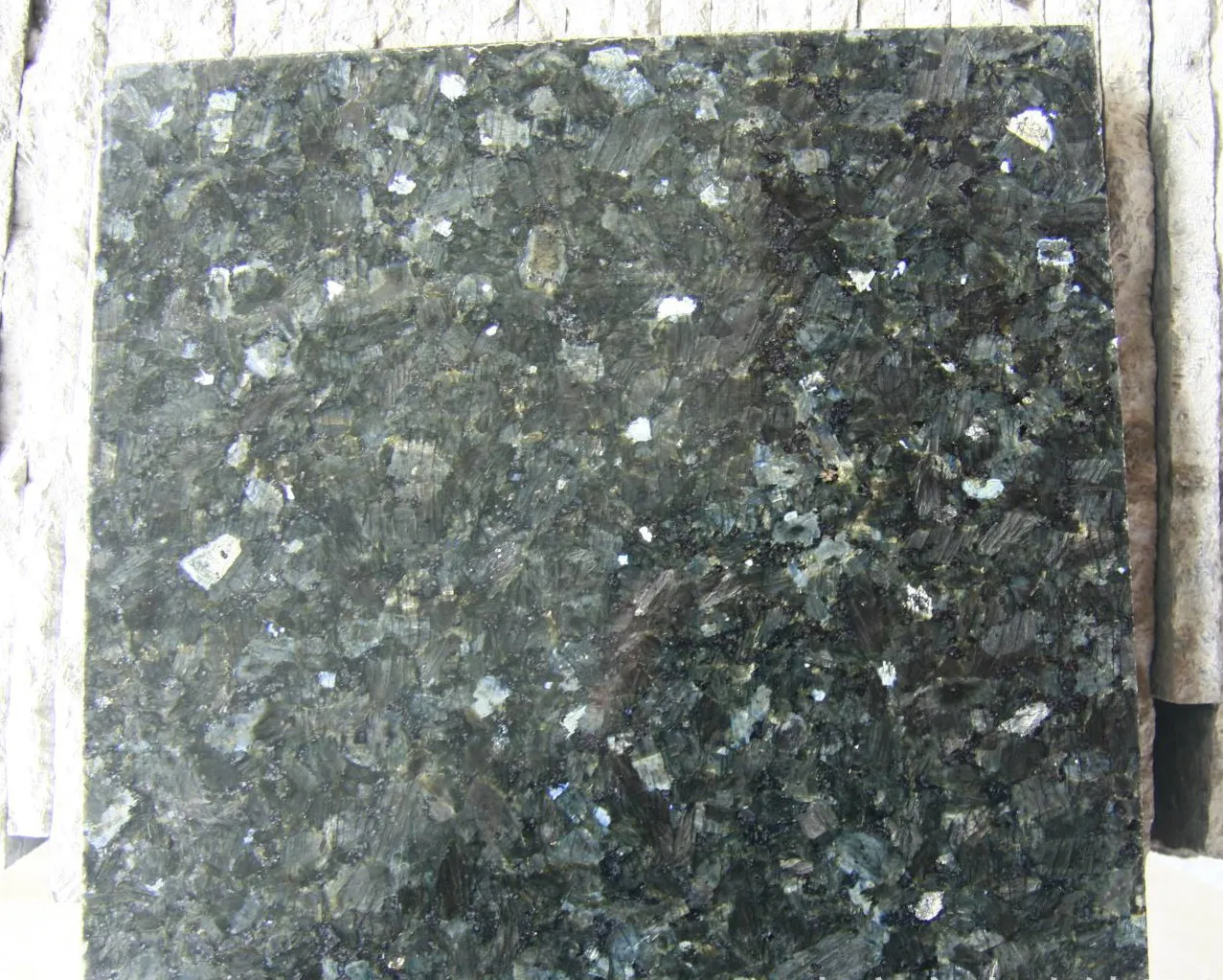 High Quality Imported Granite Stone Norway Emerald Green Polished Tiles