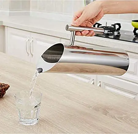 Modern Stainless Steel Water Pitcher Ice Tea Jug With Ice Guard Straight Pot Water/Juice/Beer/Coffee Pitcher for Restaurant/Home