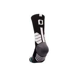 Wholesale Custom Fashion  Sports Socks Running Men Number Socks  Elite Quality Basketball Socks