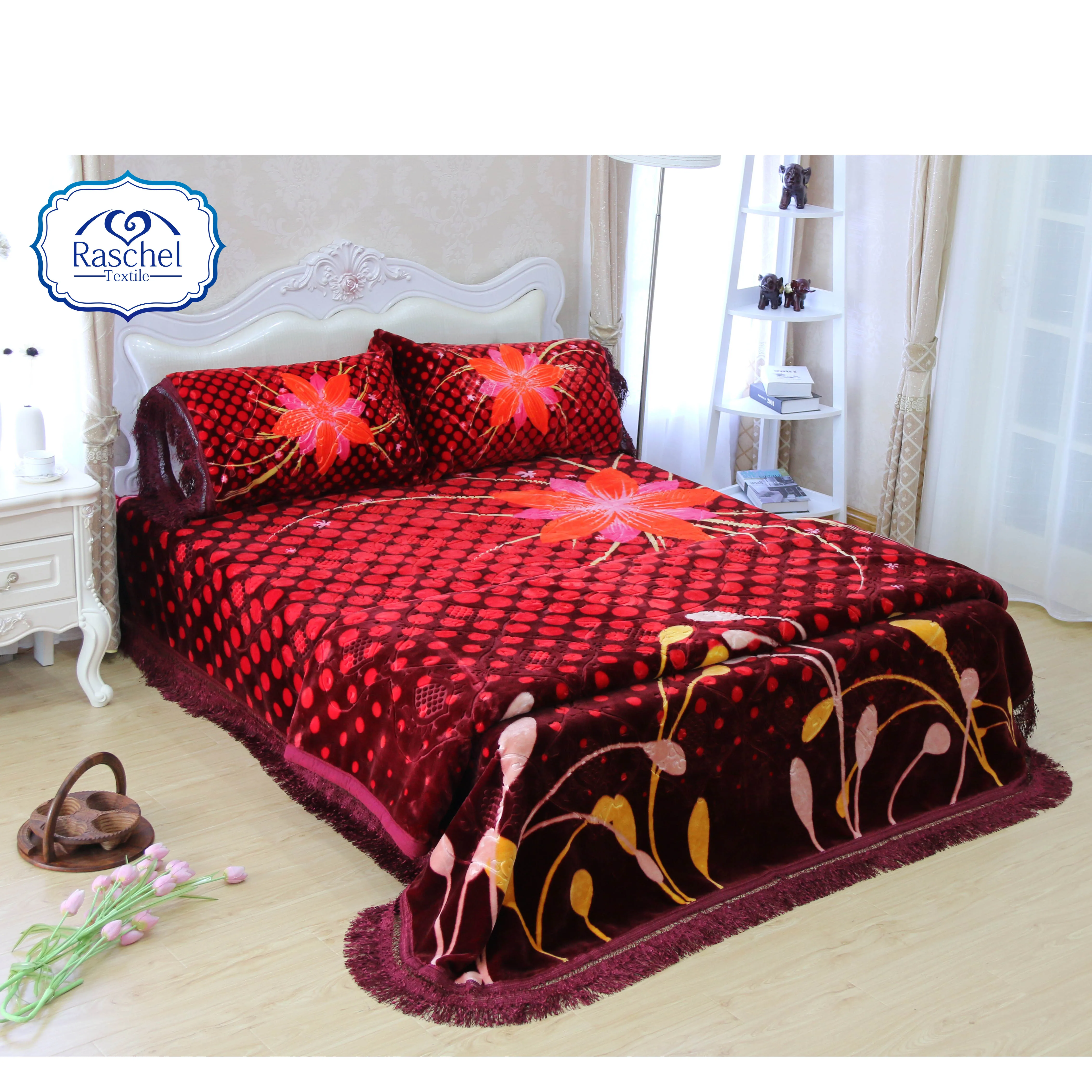 100% Polyester 4 Pcs Blanket Bedding Set With Long Pillowcase