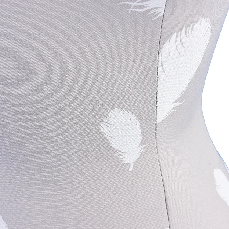 
Feather/pyramid Pattern Customizable Pu Foam Tripod Stand For Mannequin Upper Body 