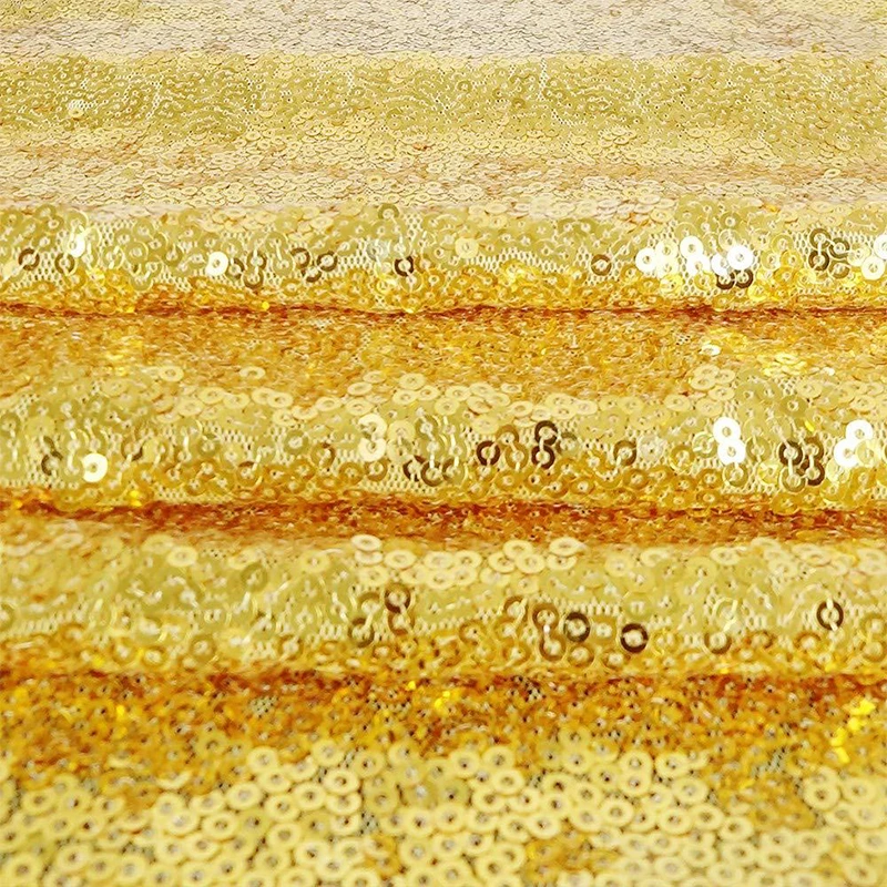 Buy Fashion Round 3mm Sequin Party Banquet Event Table Cloth Glitter Sequins Wedding Table Decoration Table Cloths