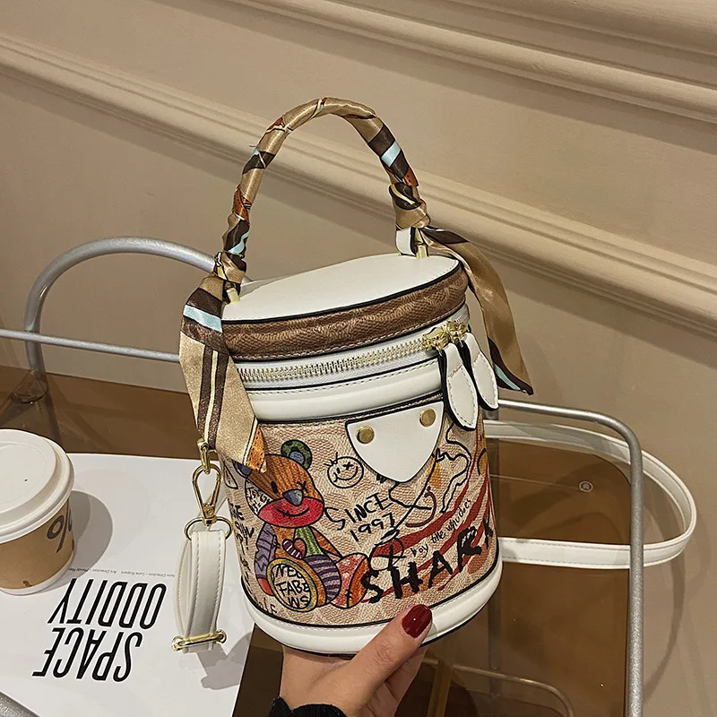 Graffiti Bucket Bag for Women 2024 New Fashion Cylinder Bag Handheld One Shoulder Crossbody Bag