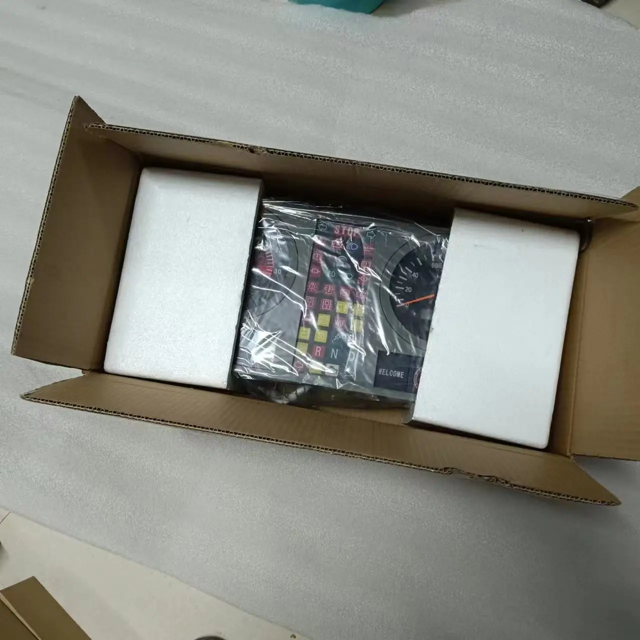 High Quality Bus Electric Appliance PC Bus Dashboard Chin Bus Dashboard For Yutong