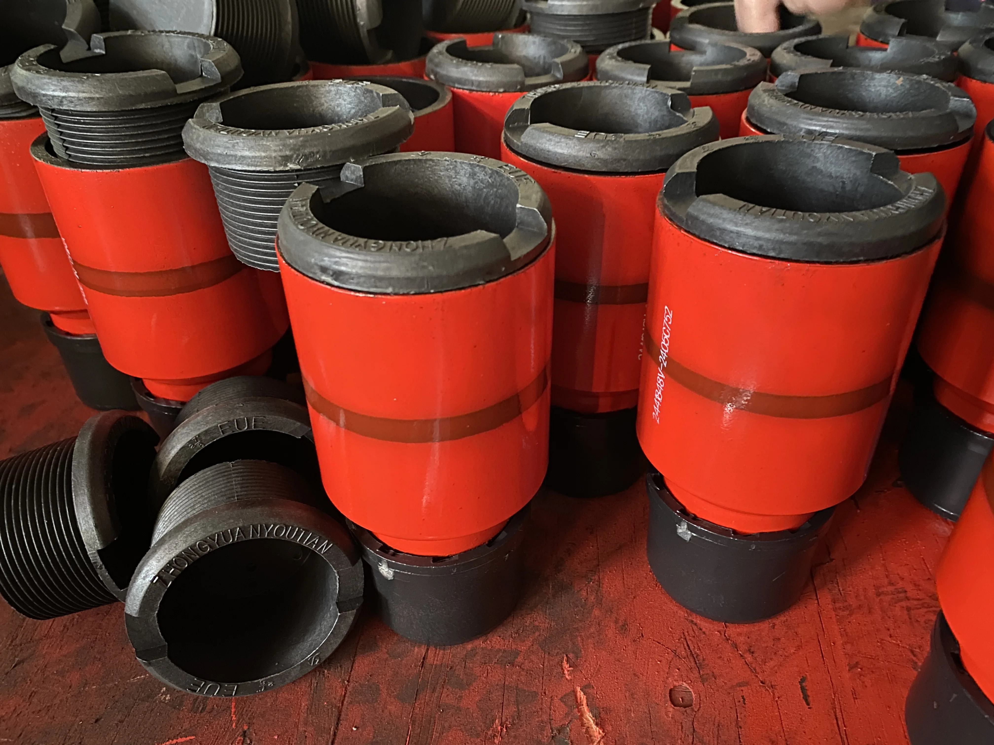 API 5CT X-OVER COUPLING 1.9-20 EU NU BC LC SC 8INCH 12INCH FOR OIL PIPE