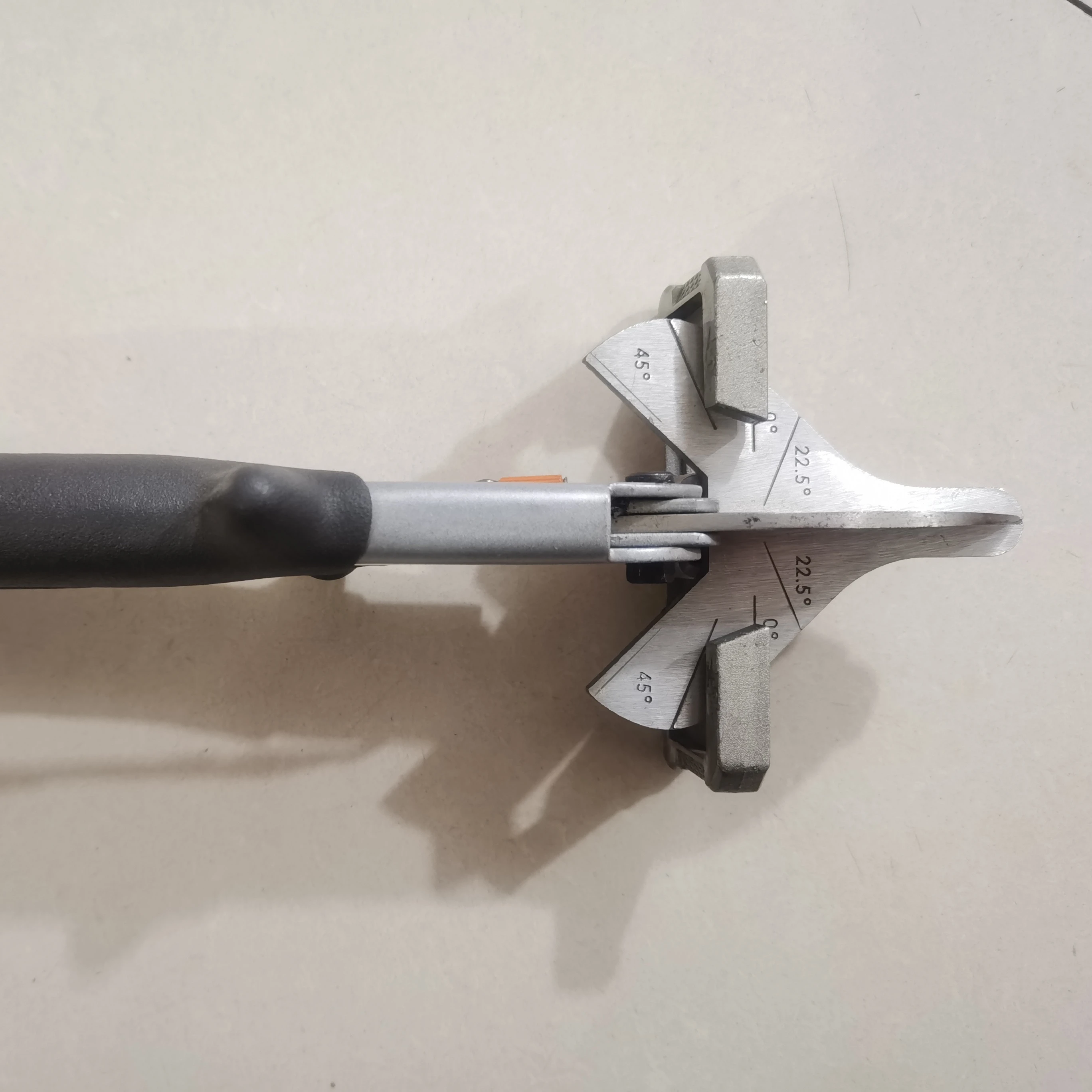  angle rubber strip scissors