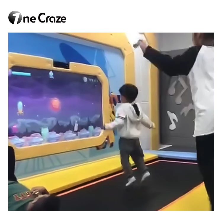 Детская игровая площадка прыжки на батуте