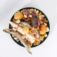 Bulk Pet Freeze-Dried Treats Snacks Freeze dry Capelin Spring Fish for Cats with seeds